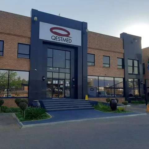 The Gantry: Questmed and Eagle Creek buildings, Witkoppen Road, Fourways, Johannesburg