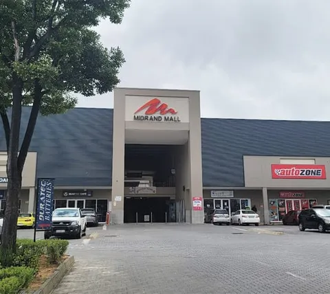 Midrand Mall: Main entrance