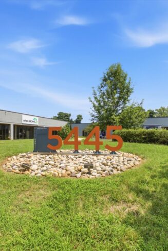138-5445 Exterior Signage