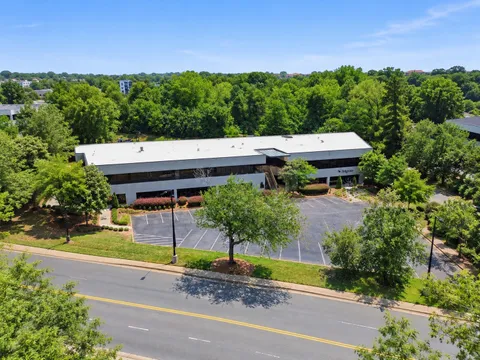 77 Center Drive, Charlotte, North Carolina (Investicore property)