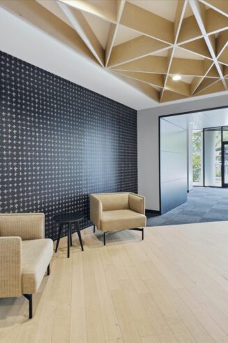 162-5600 Interior Lobby c