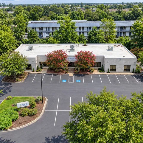 335 Archdale Drive, Charlotte, North Carolina