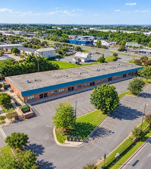 6120 Brookshire Boulevard, Charlotte, North Carolina
